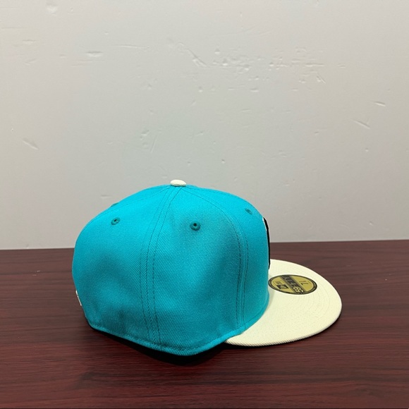 New Era, 59Fifty Fitted Hat, Pittsburgh Pirates - Picture 7 of 10